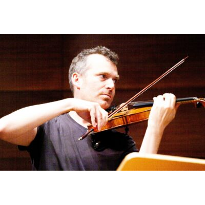 03-ClassicalBeat-Orchesterleitung-EtienneAbelin©SinaHinz.jpg