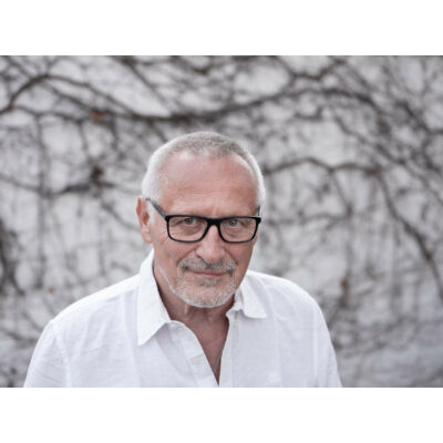 1675427130wpdm_03-KonstantinWecker©ThomasKarsten.jpeg