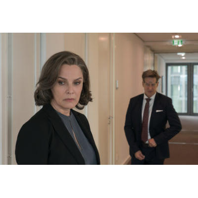 fileadmin__bilder_Bad-Banks_TV-Serie_Staffel-Badbank-c-lAAdeke_Kopie.jpg